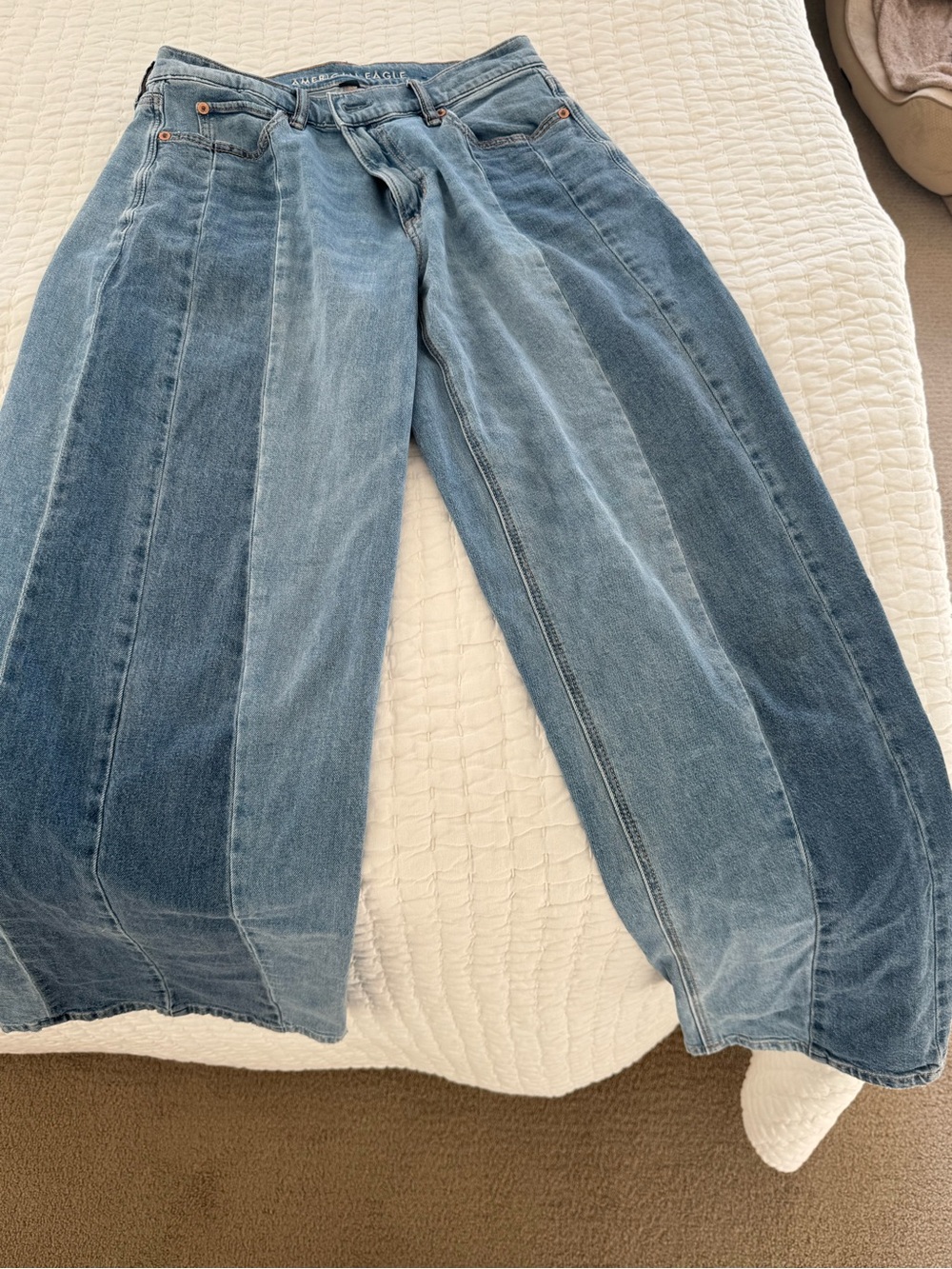 Wide-Leg Patchwork Blue Jeans -